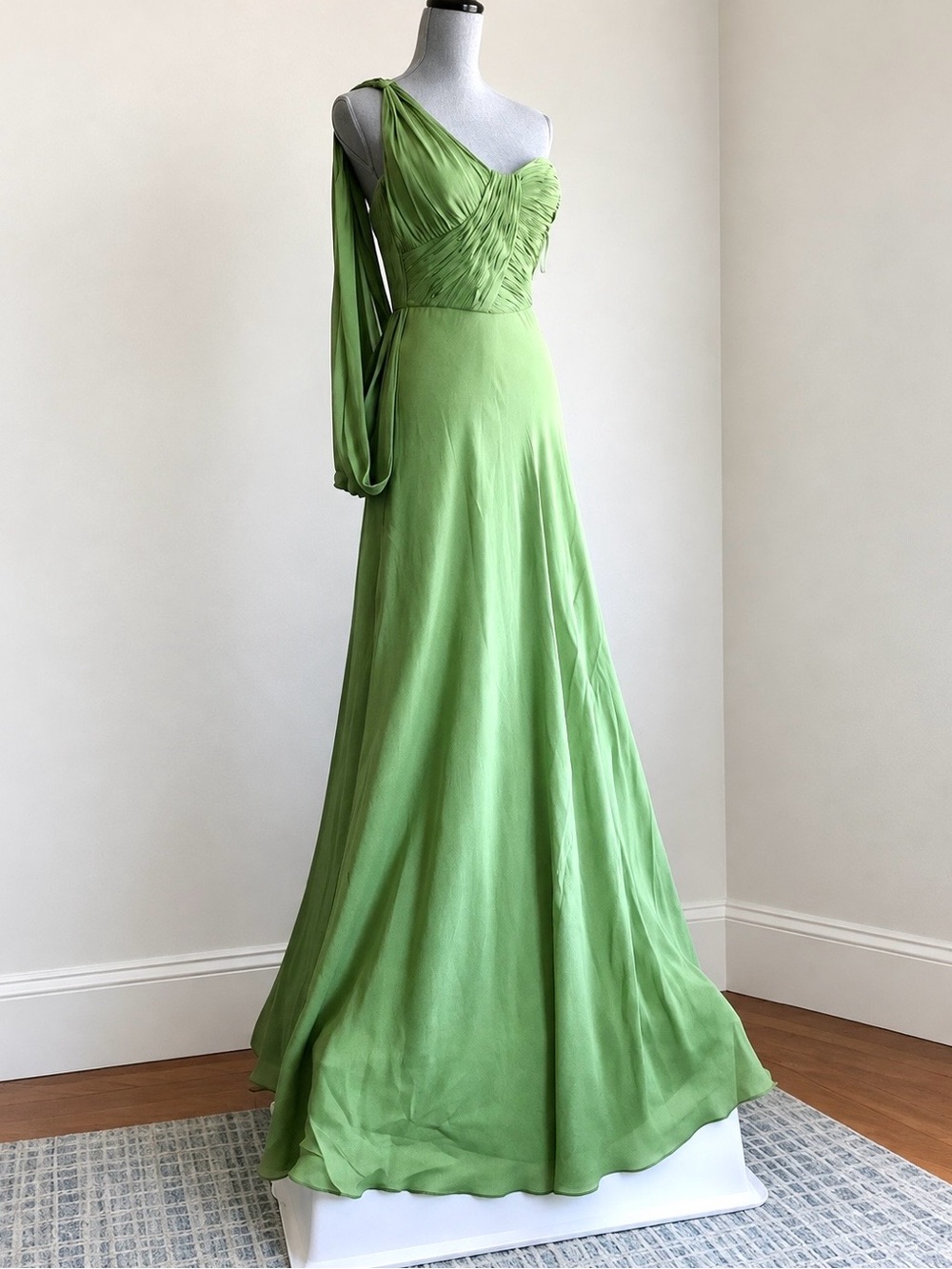 NWT Escada 2009 Silk Chiffon One Shoulder Pleated Draped Gown Green 36 6 2000s